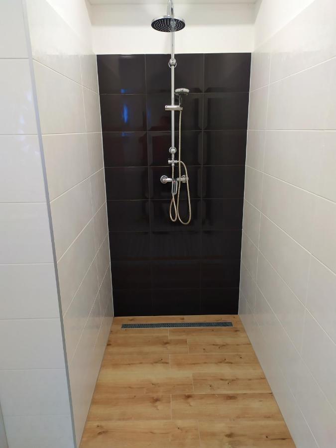Apartman Till Galanta Exterior photo